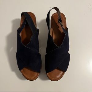 Indigo Rd. Women's Irfayina Wedge sandal